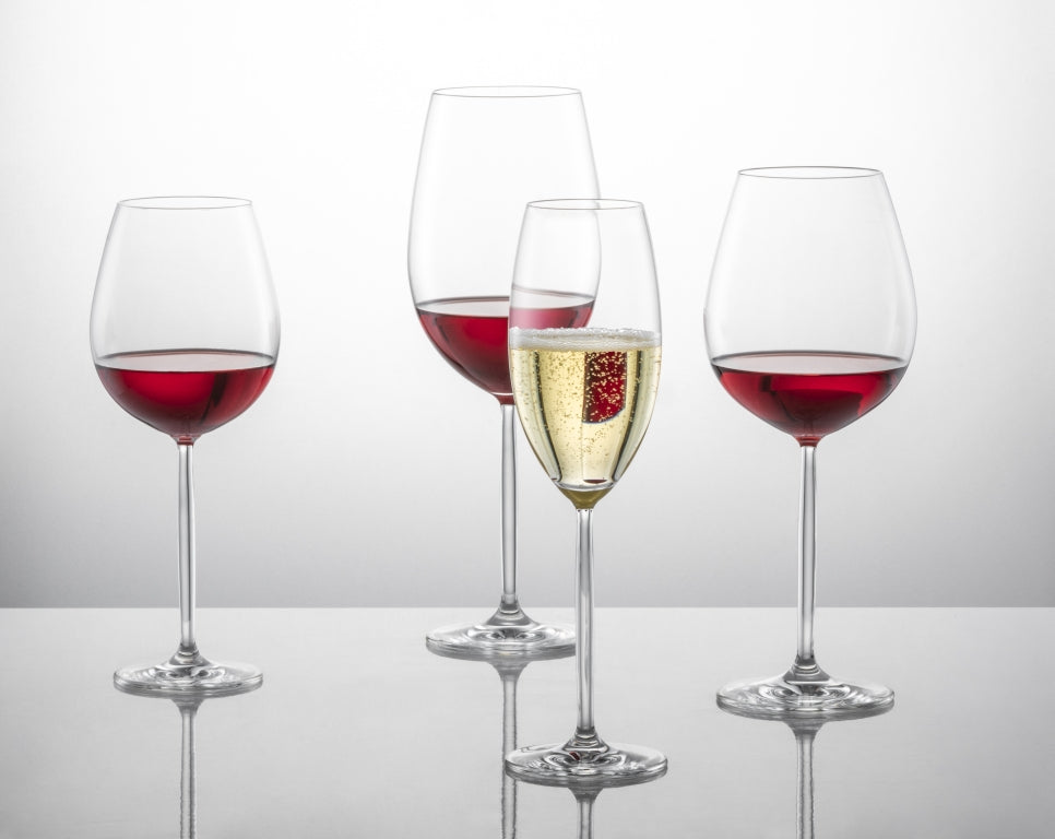 Schott Zwiesel Muse Diva Champagnerglas 21,9 Cl mit Moussierpunkt – 4 Stück
