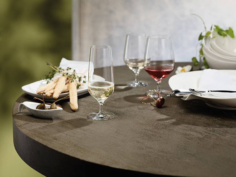 Schott Zwiesel Bistro Line Champagnerglas 27,7 Cl mit Moussierpunkt – 6 Stück
