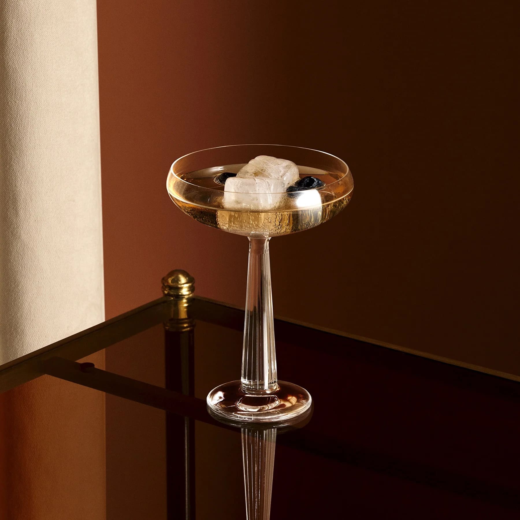 Nude Glass Big Top Champagneglas / Coupe 23,5 Cl - 6 Stuks - Glazen.nl