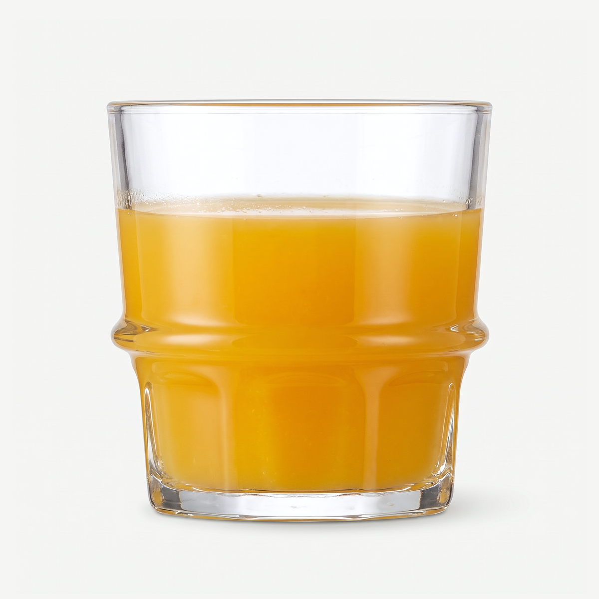 Arcoroc New York Tumbler 25 Cl gevuld met sinaasappelsap
