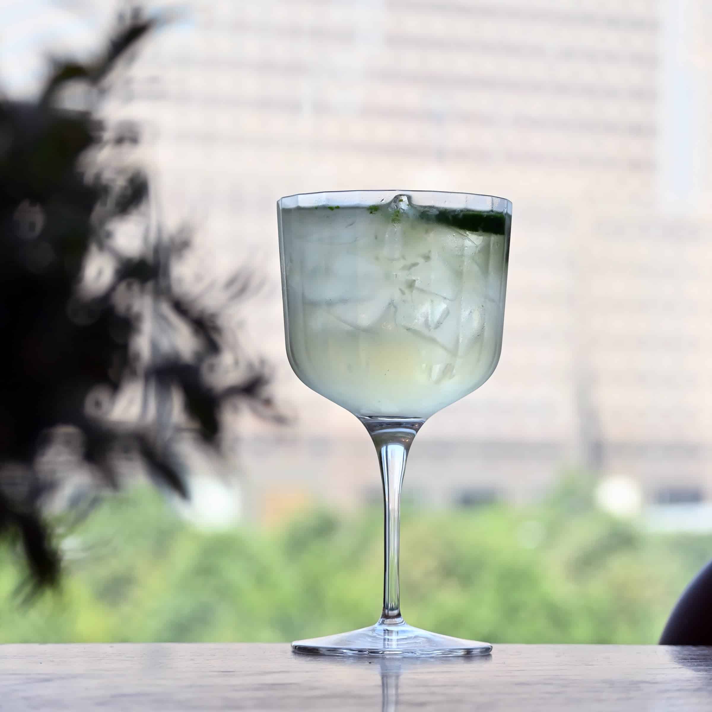 Luigi Bormioli Bach Gin Tonic Glas 60 Cl Oranje Pack - 2 Stuks - Glazen.nl