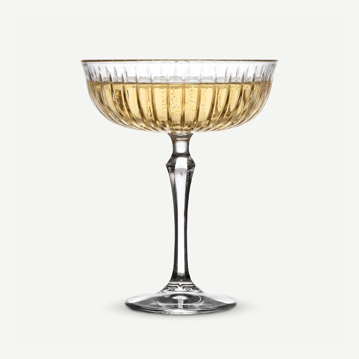 Pasabahce Joy Champagneglas / Coupe 25,5 Cl gevuld met champagne