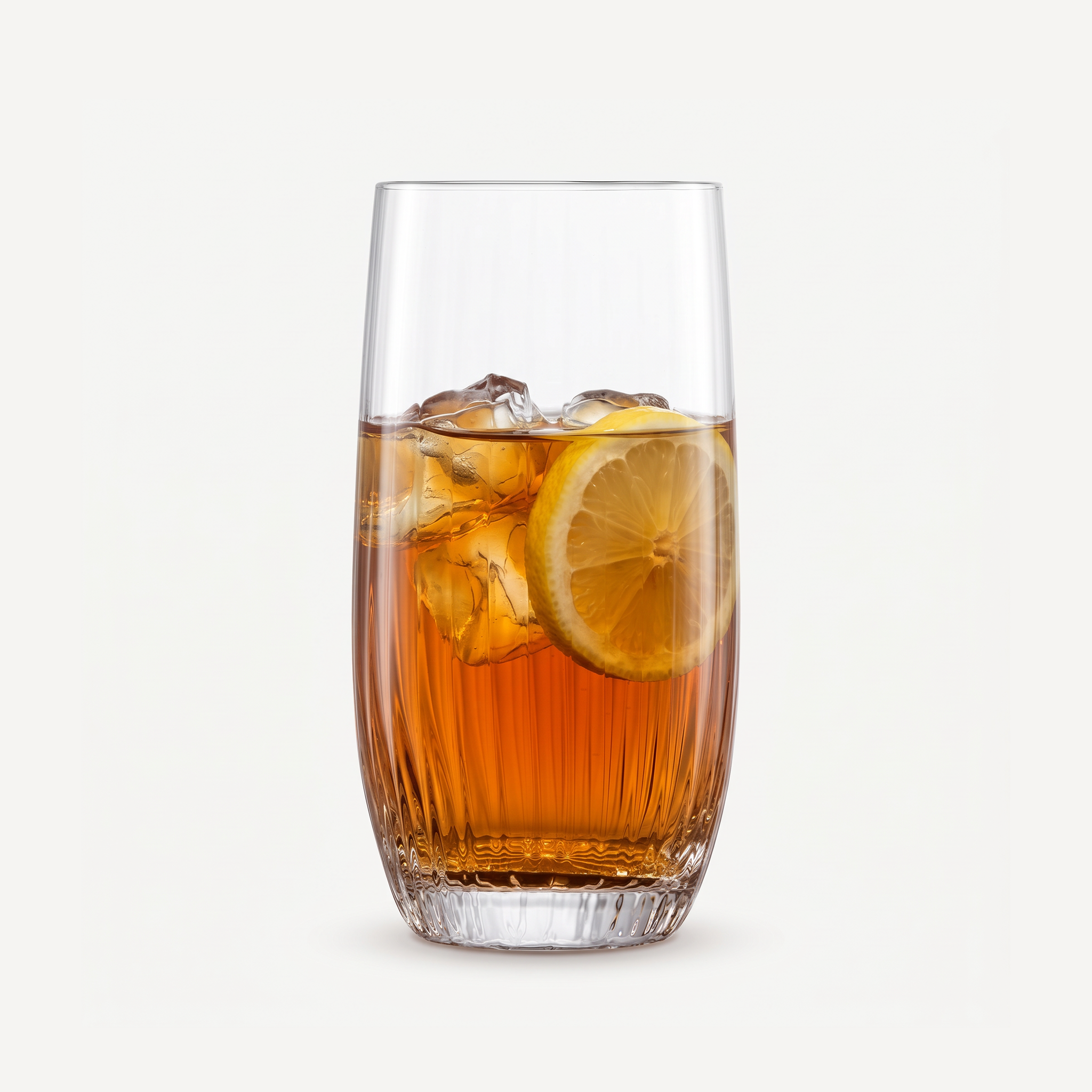 Zwiesel Glas Fortune Longdrinkglas 49,9 Cl gevuld met ijsthee